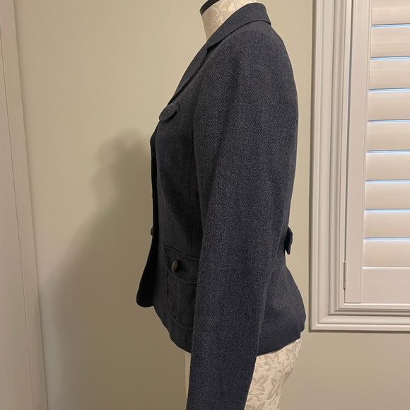 Banana Republic blue tweed fall blazer with brown buttons - Picture 4 of 7